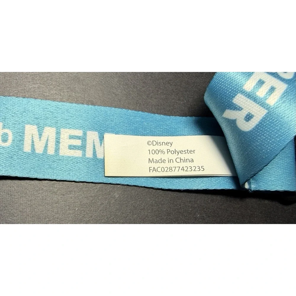 Disney Vacation Club Member Adjustable Lanyard Blue Snack Symbols 2024‎ DVC